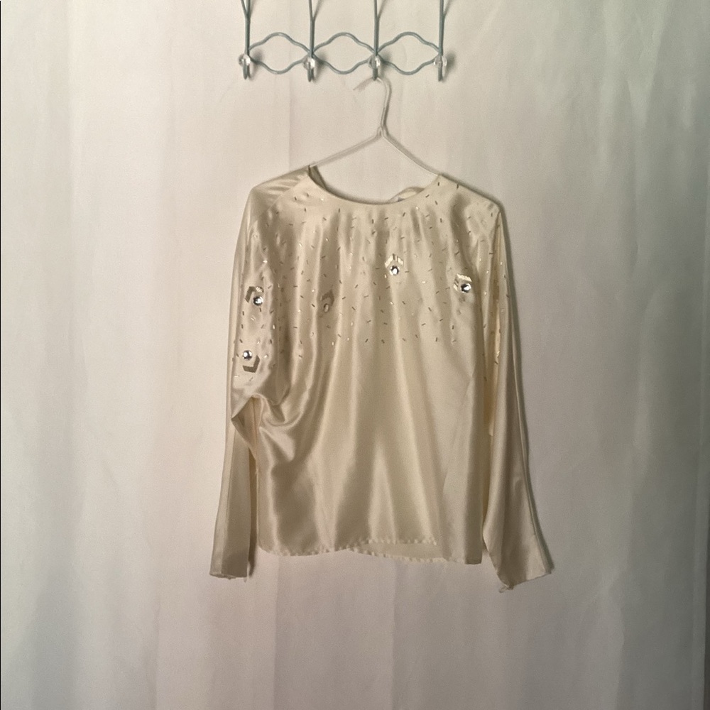 Vintage petite light silk long sleeve